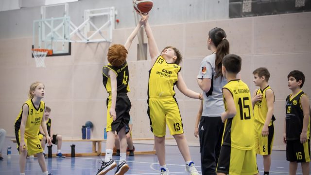 U10 | Spannende Duelle für die U10: Erfolgreicher Spieltag mit Vereinsderby